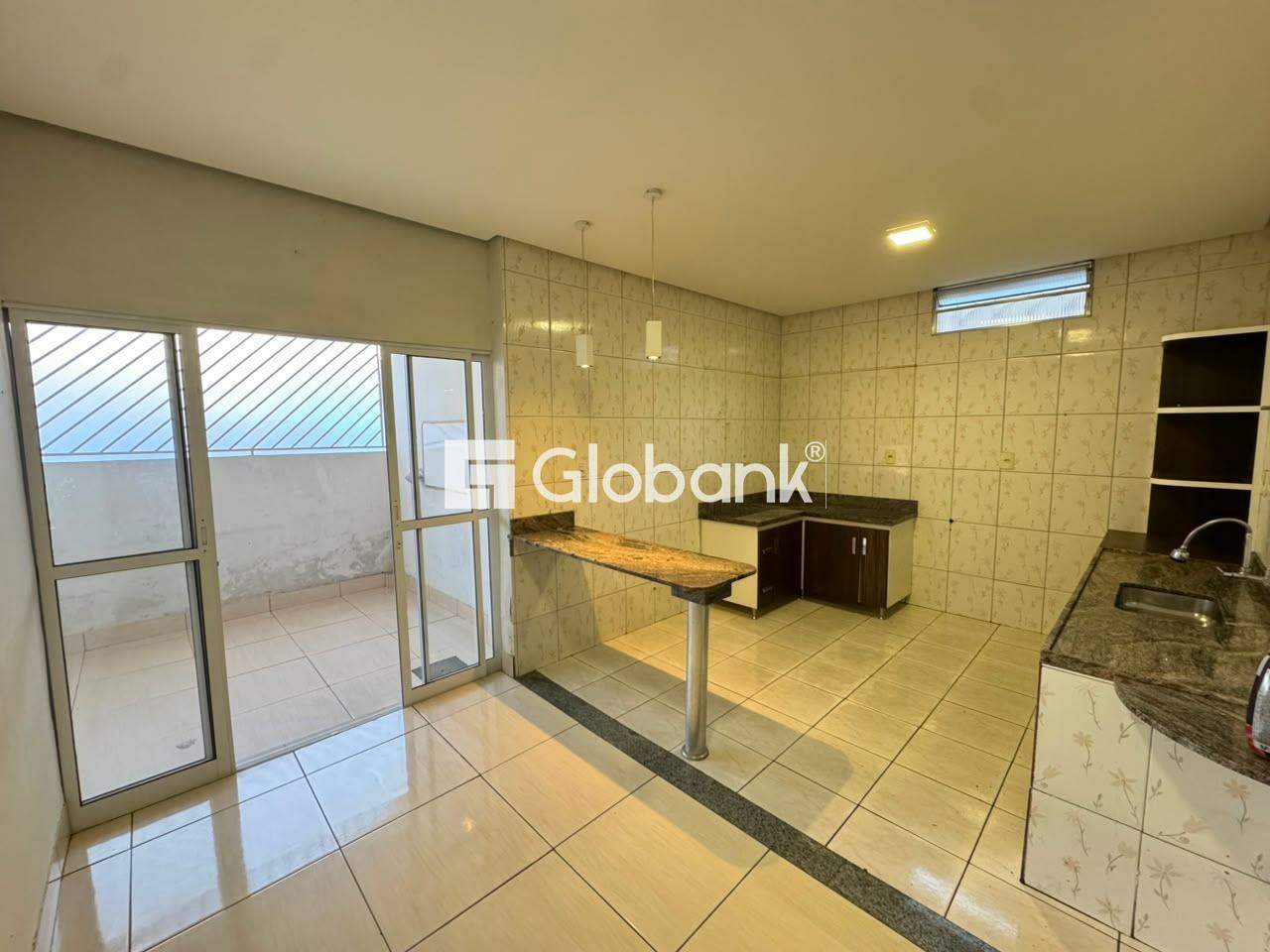 Casa 5 quartos à venda Todos os Santos 356m² Montes Claros MG: