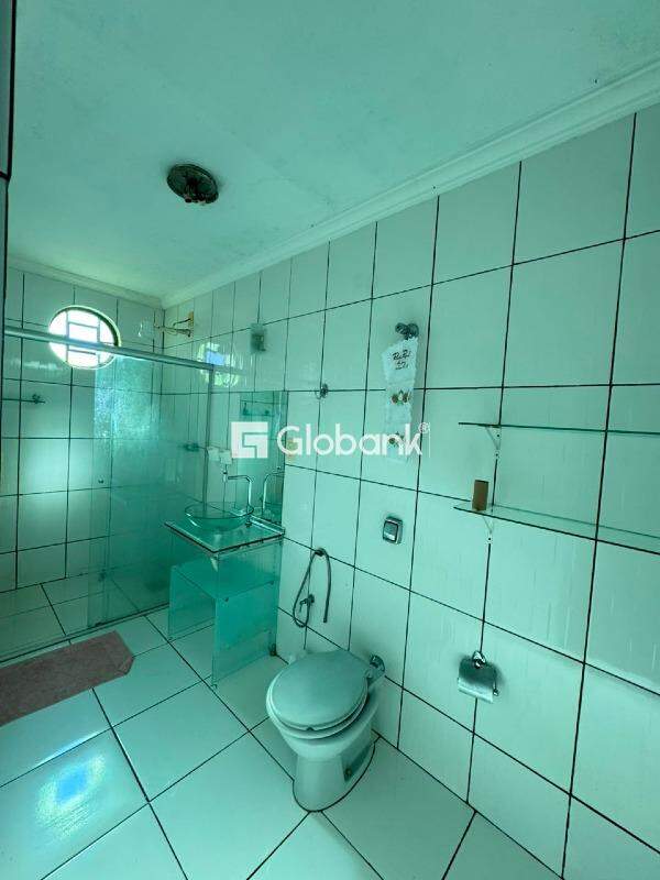 Casa 5 quartos à venda Todos os Santos 356m² Montes Claros MG: