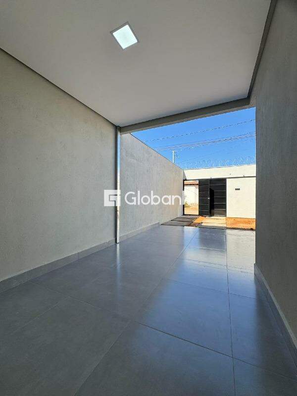 Casa 3 quartos à venda Jardim Olímpico 65m² Montes Claros MG: