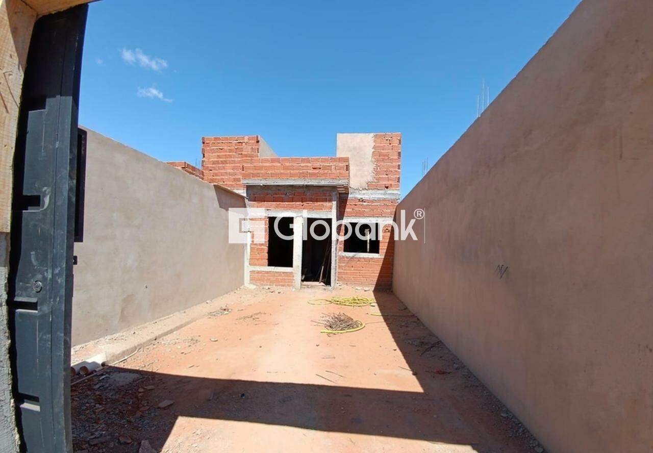 Casa 3 quartos à venda Delfino Magalhães 65m² Montes Claros MG: 