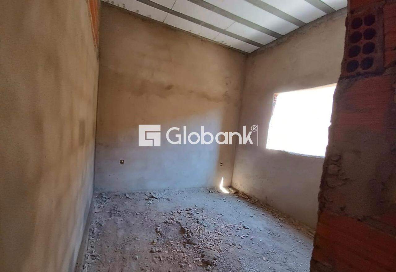 Casa 3 quartos à venda Delfino Magalhães 65m² Montes Claros MG: 