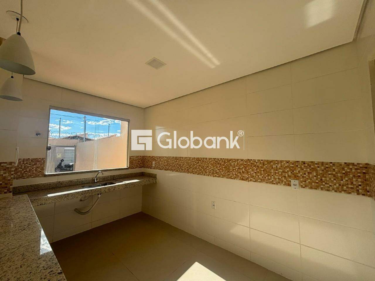 Casa 3 quartos à venda Jardim Primavera 74m² Montes Claros MG: