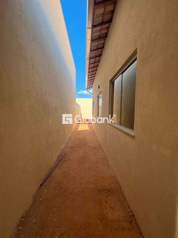 Casa 3 quartos à venda Jardim Primavera 74m² Montes Claros MG: