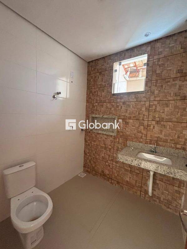 Casa 3 quartos à venda Jardim Primavera 74m² Montes Claros MG: 