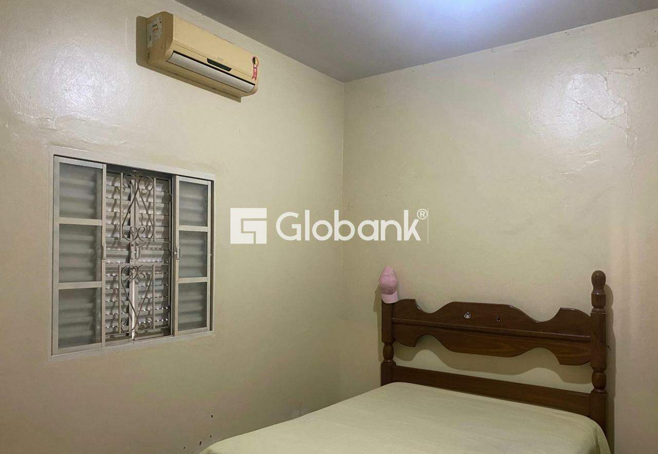 Casa 5 quartos à venda Delfino Magalhães 200m² Montes Claros MG: 