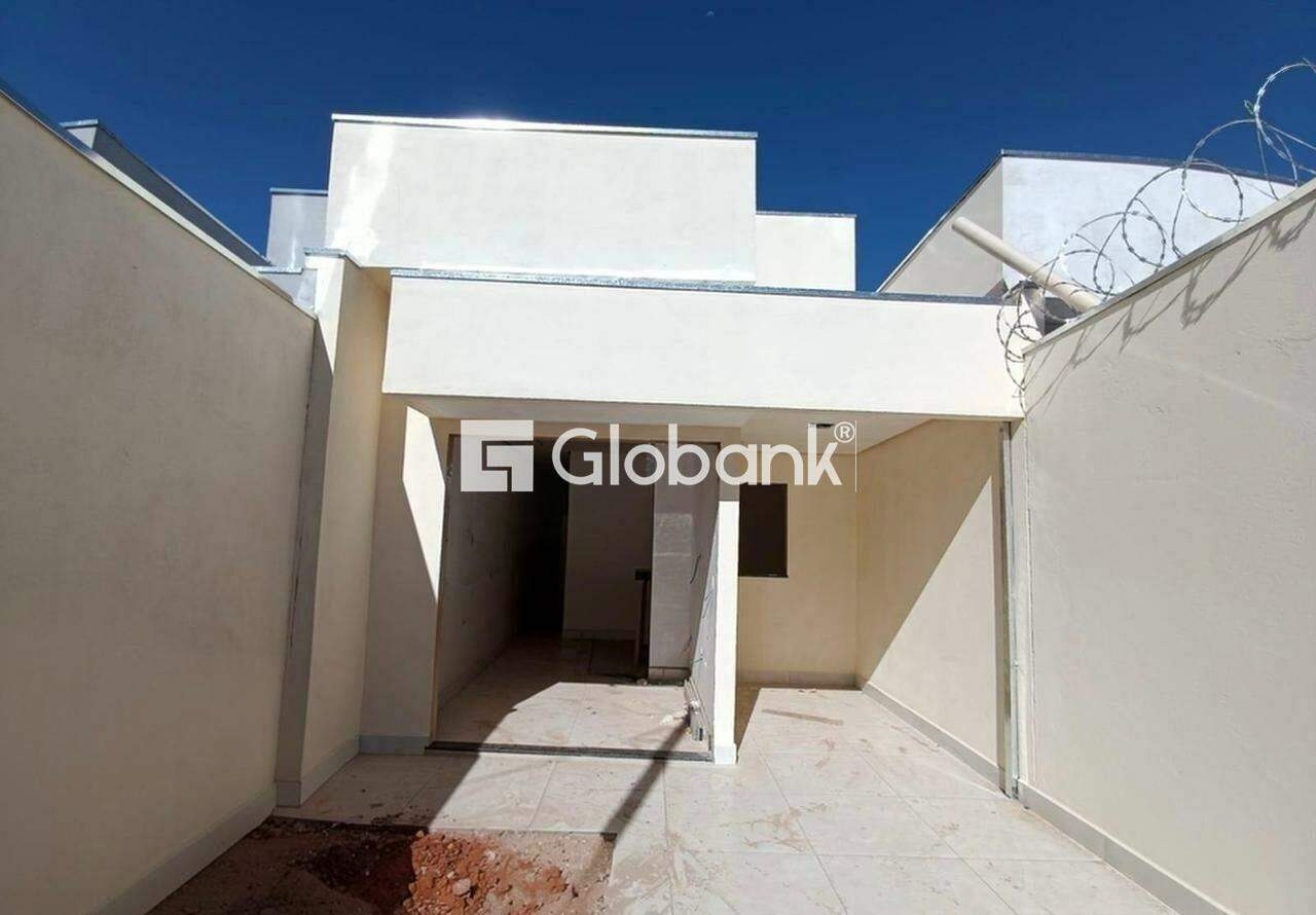 Casa 2 quartos à venda Delfino Magalhães 55m² Montes Claros MG: 