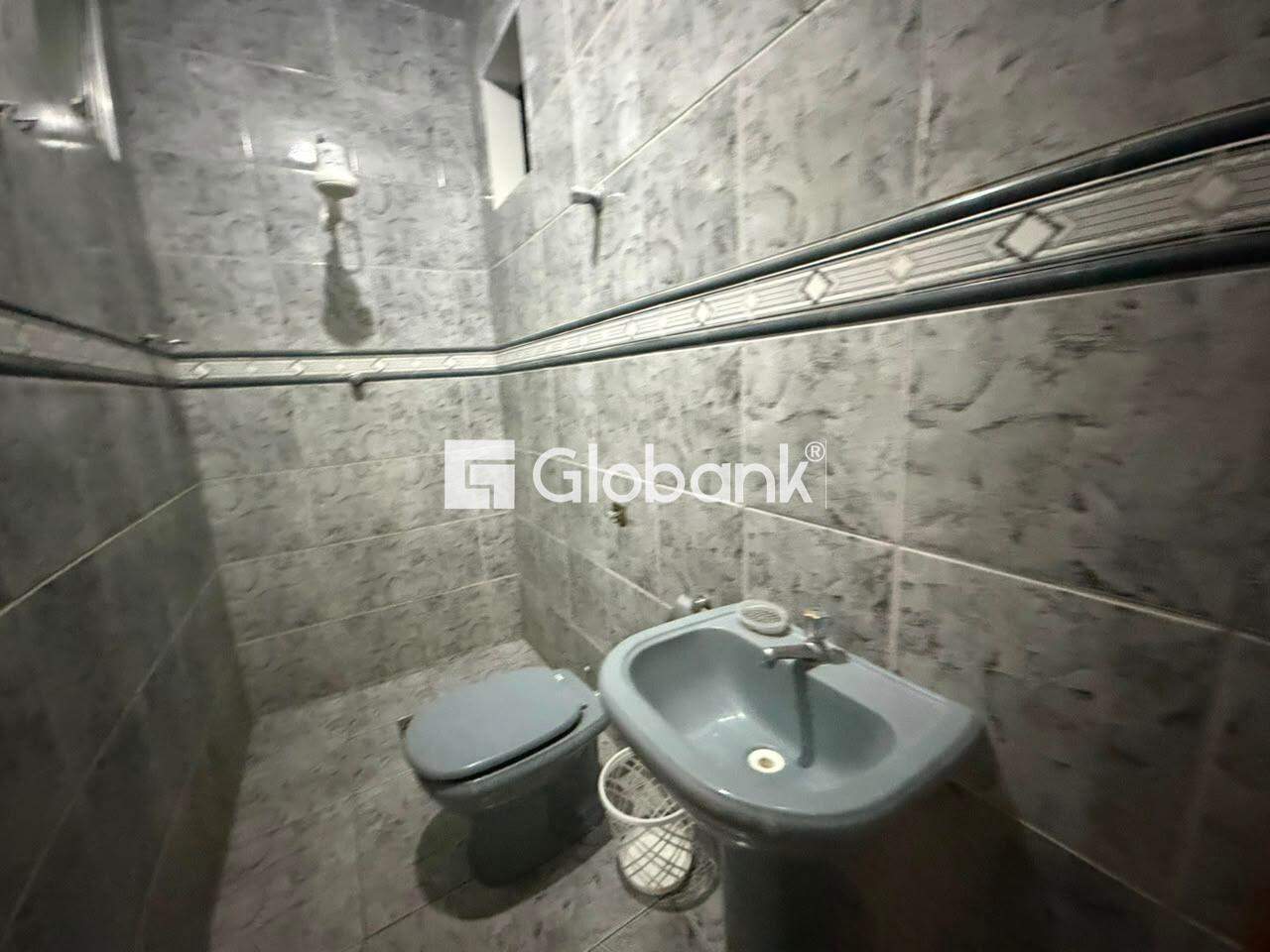 Casa 4 quartos para aluguel Panorama II 130m² Montes Claros MG: