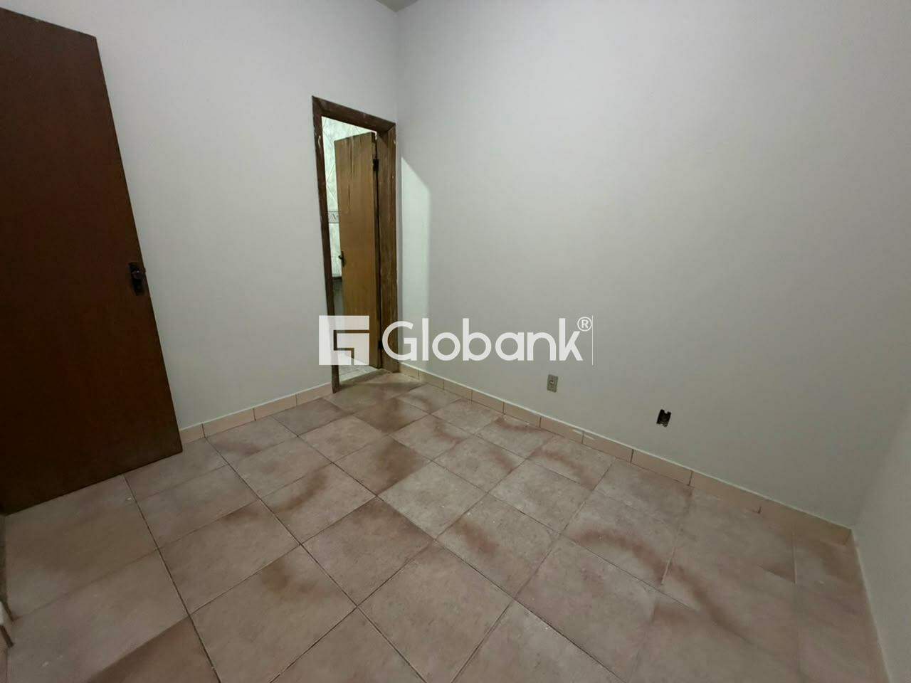Casa 4 quartos para aluguel Panorama II 130m² Montes Claros MG: