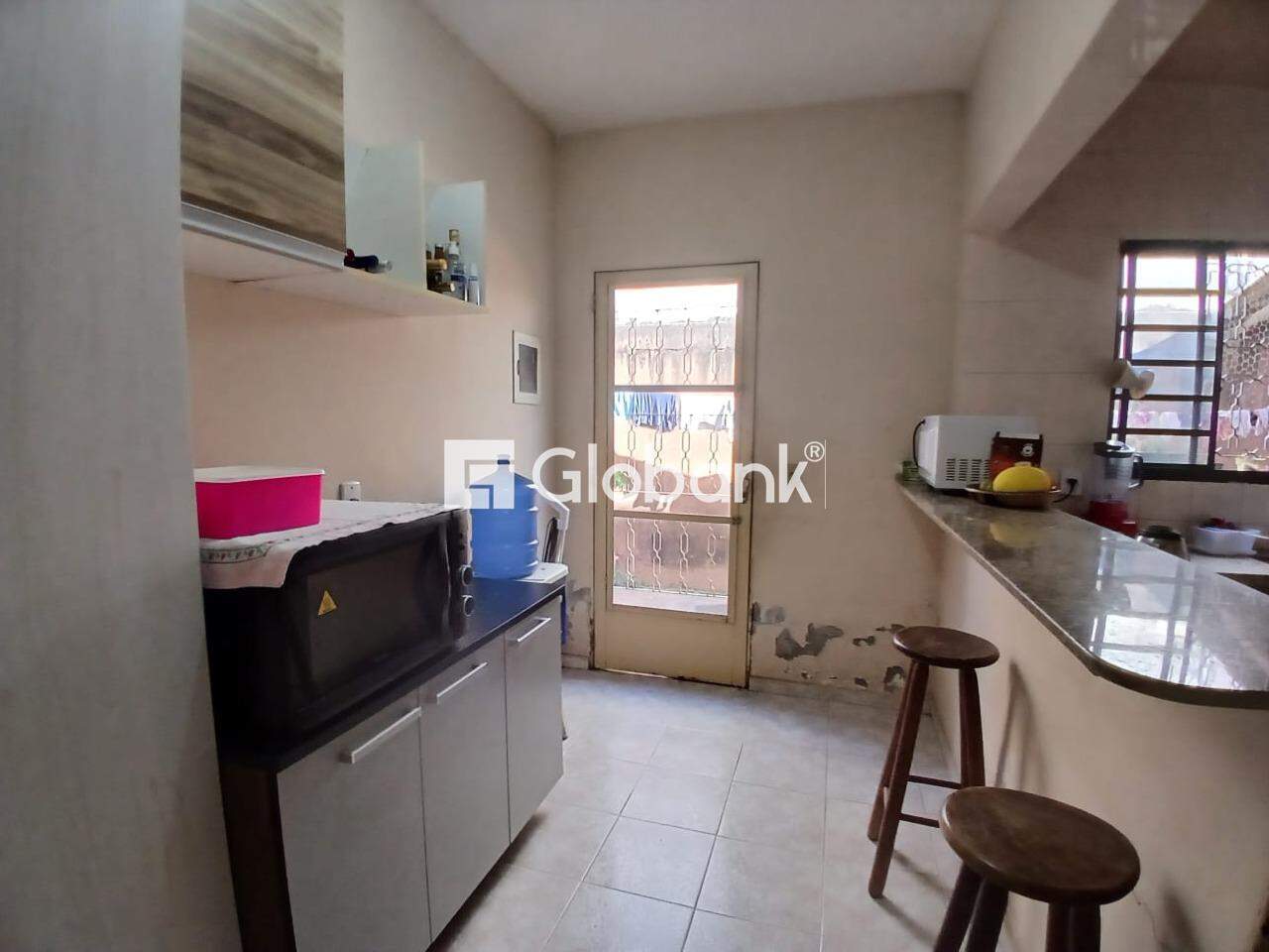 Casa 3 quartos à venda Edgar Pereira 175m² Montes Claros MG: