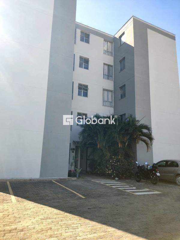 Apartamento 2 quartos à venda São Judas Tadeu 48m² Montes Claros MG: 