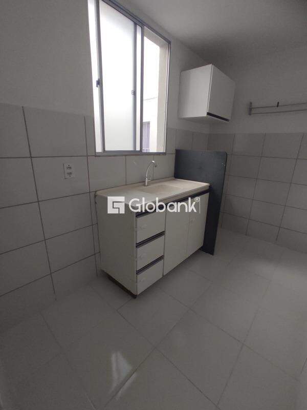 Apartamento 2 quartos à venda São Judas Tadeu 48m² Montes Claros MG: 