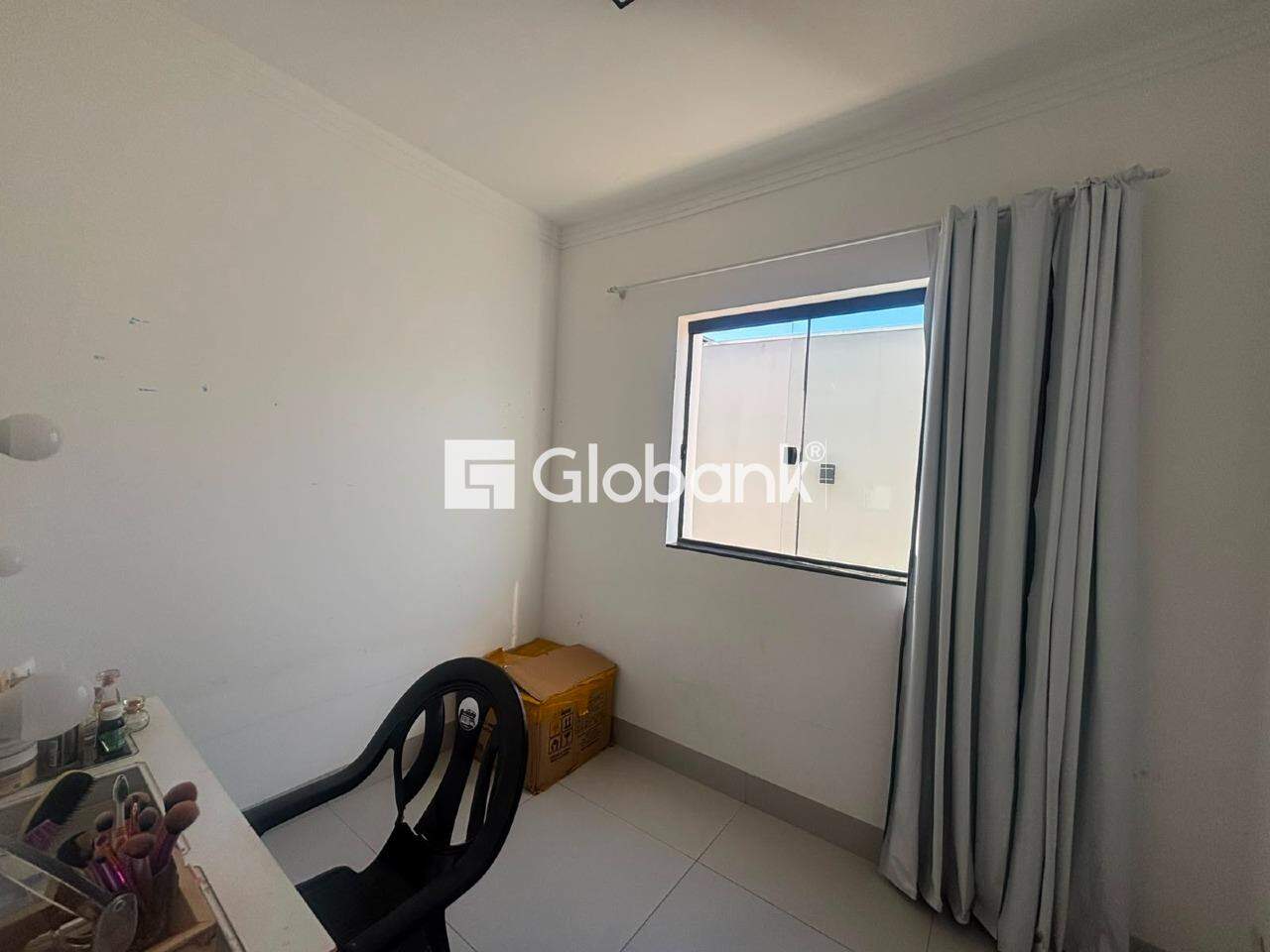 Casa 4 quartos à venda Jardim Panorama 300m² Montes Claros MG: 