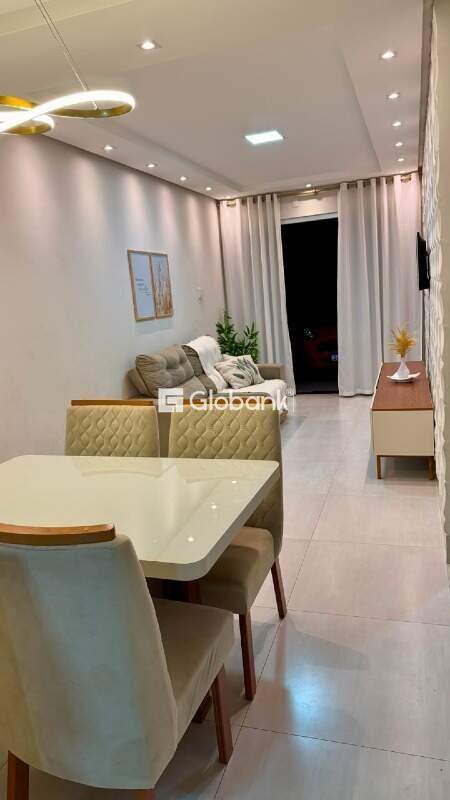 Casa 2 quartos à venda Santo Amaro 110m² Montes Claros MG: 