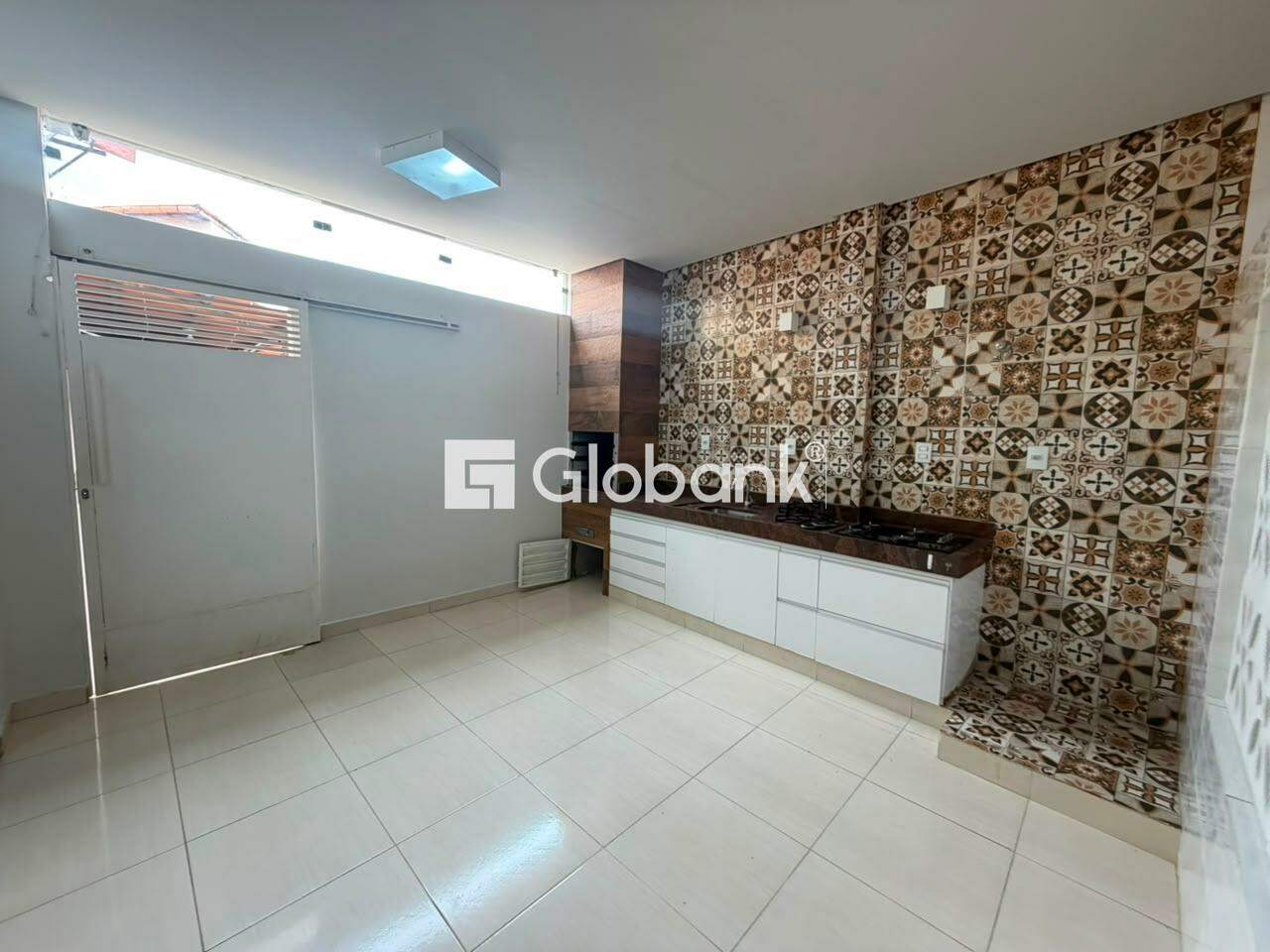Casa 3 quartos para aluguel Alto São João 130m² Montes Claros MG: 