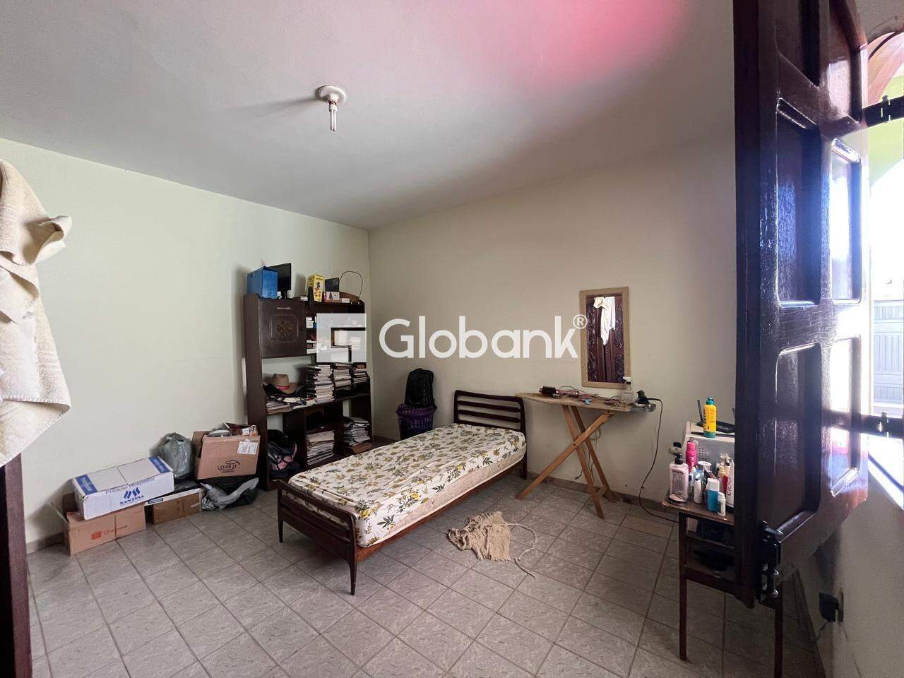 Casa 6 quartos à venda Santa Rita I 360m² Montes Claros MG: 