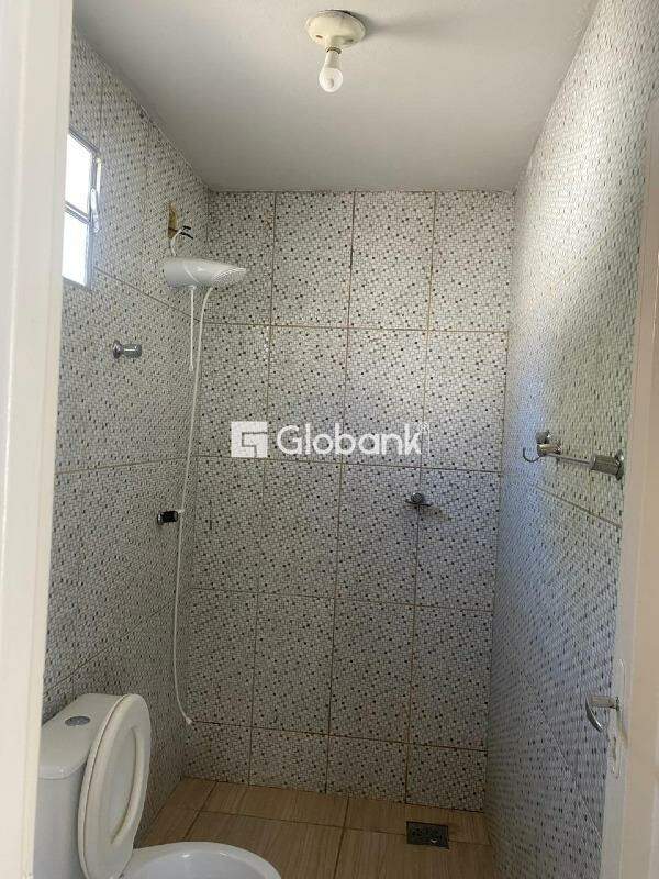 Casa 2 quartos à venda Conjunto Joaquim Costa 60m² Montes Claros MG: 