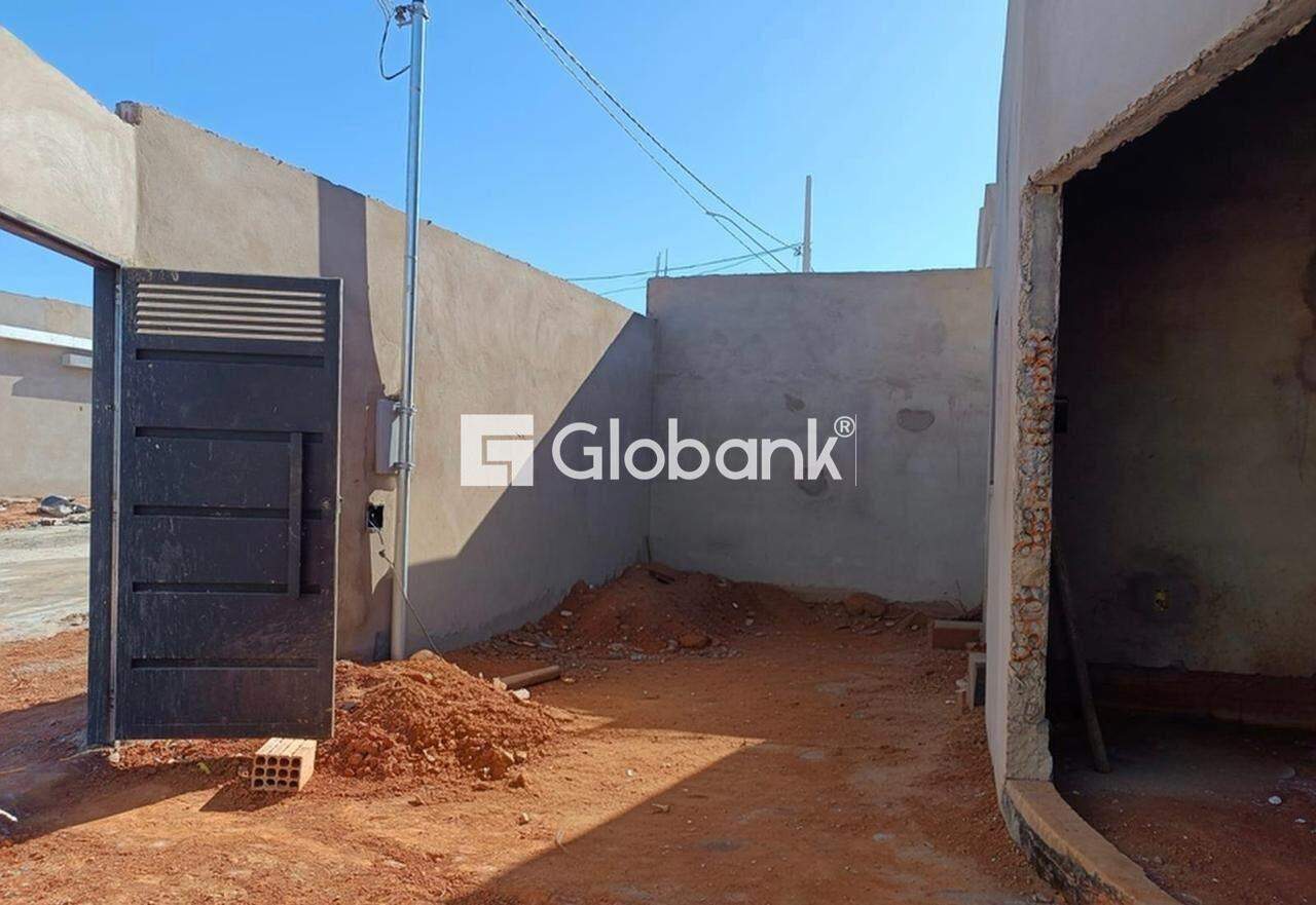 Casa 2 quartos à venda Delfino Magalhães 52m² Montes Claros MG: 