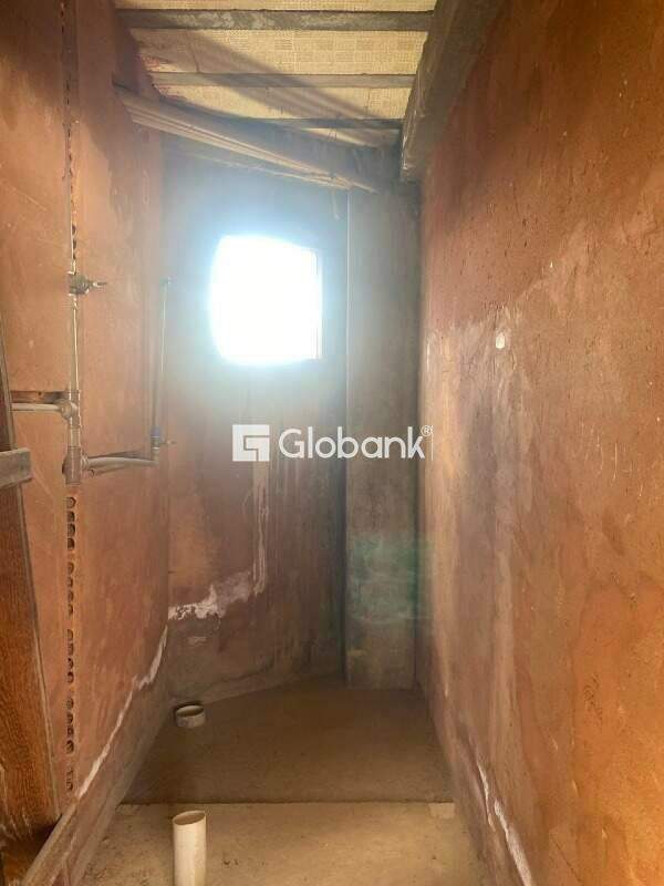 Prédio para aluguel Edgar Pereira 900m² Montes Claros MG: 