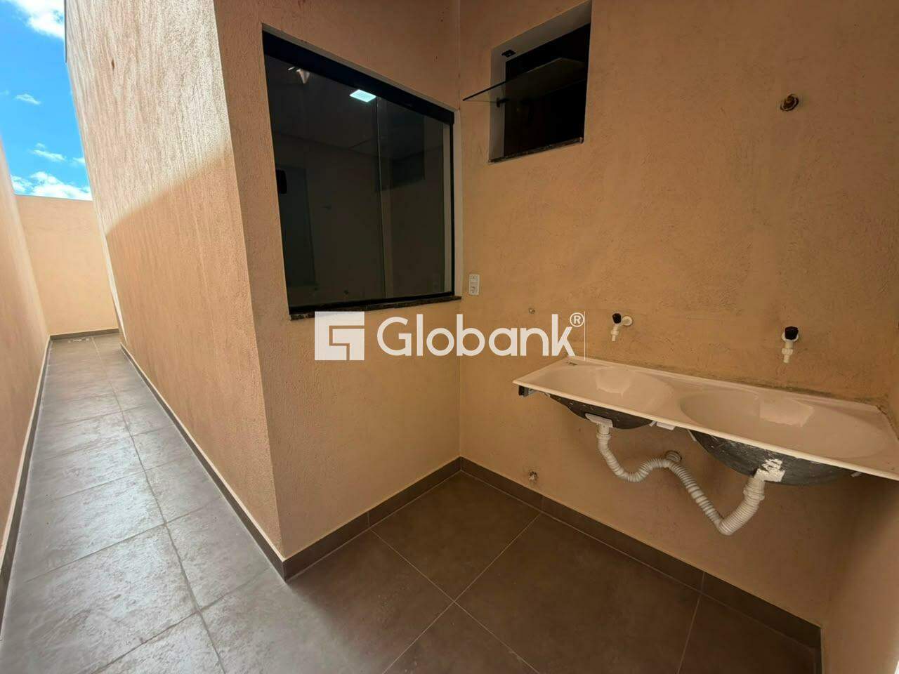 Casa 3 quartos para aluguel Renascença 70m² Montes Claros MG: