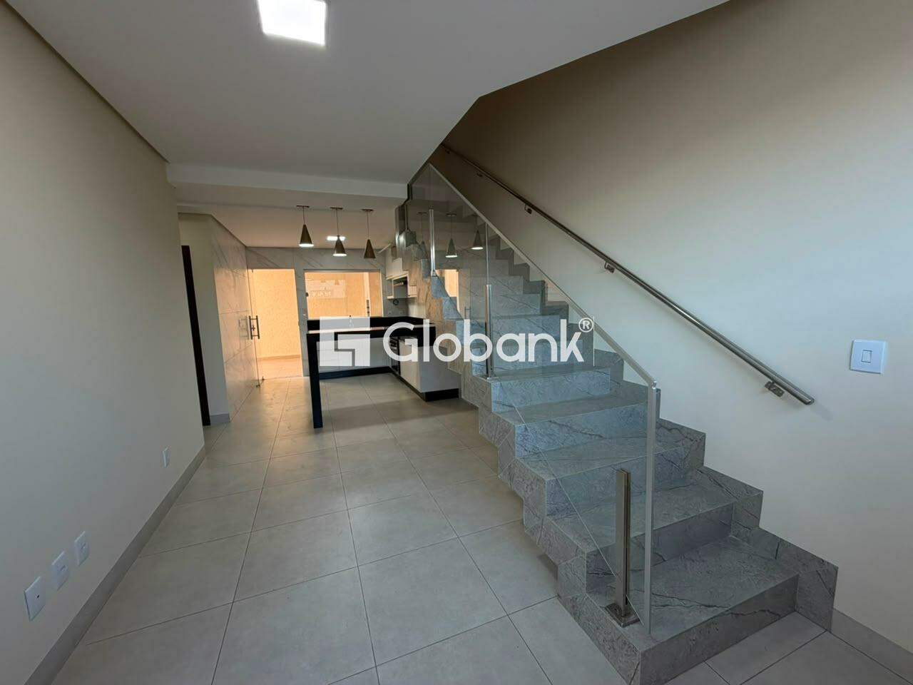 Casa 3 quartos para aluguel Edgar Pereira 110m² Montes Claros MG: