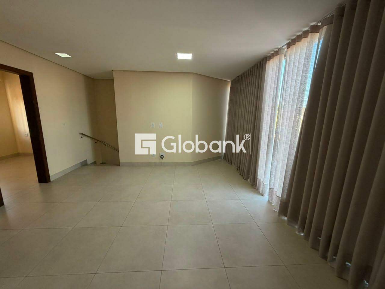 Casa 3 quartos para aluguel Edgar Pereira 110m² Montes Claros MG: