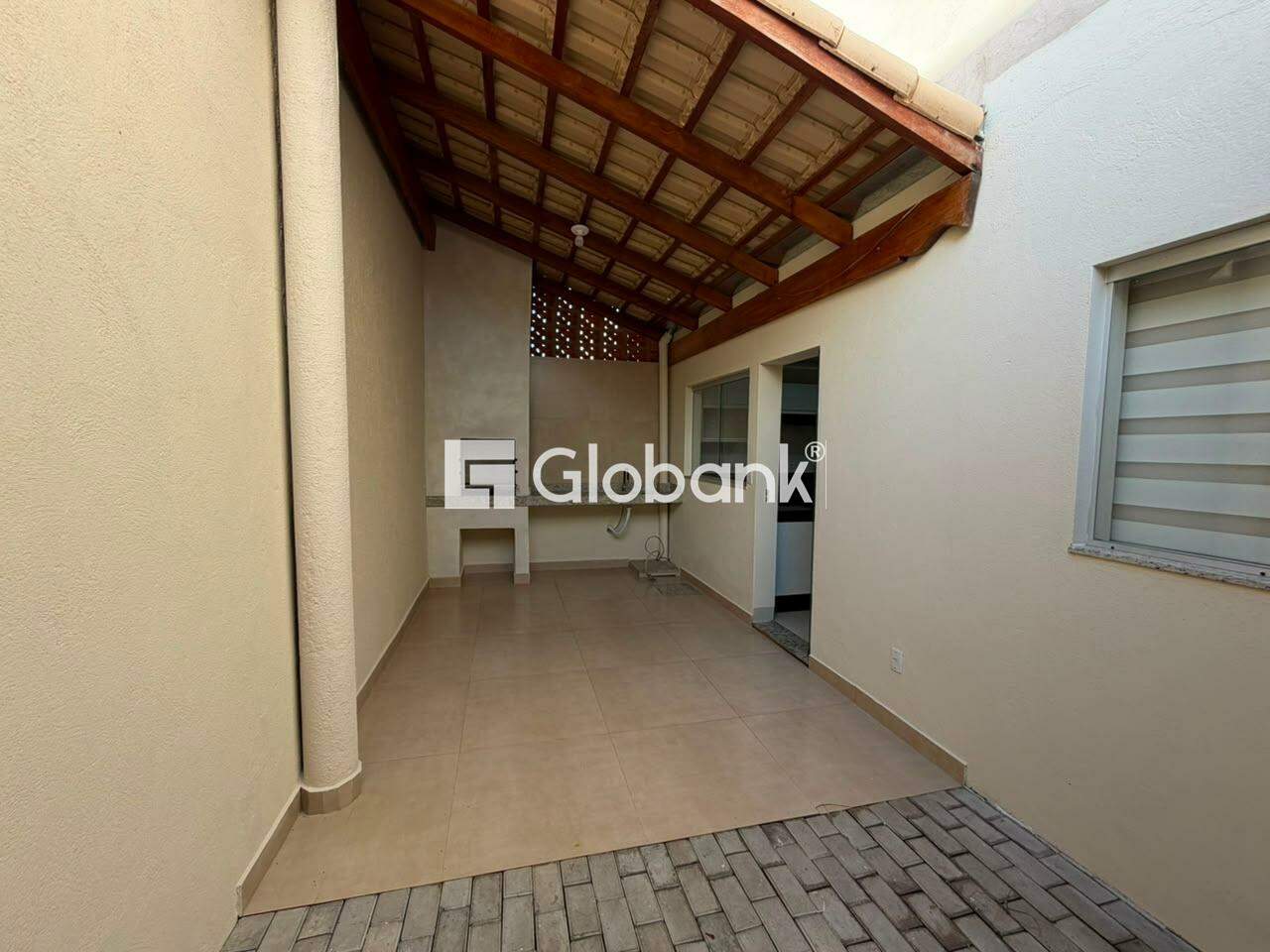 Casa 3 quartos para aluguel Edgar Pereira 110m² Montes Claros MG: