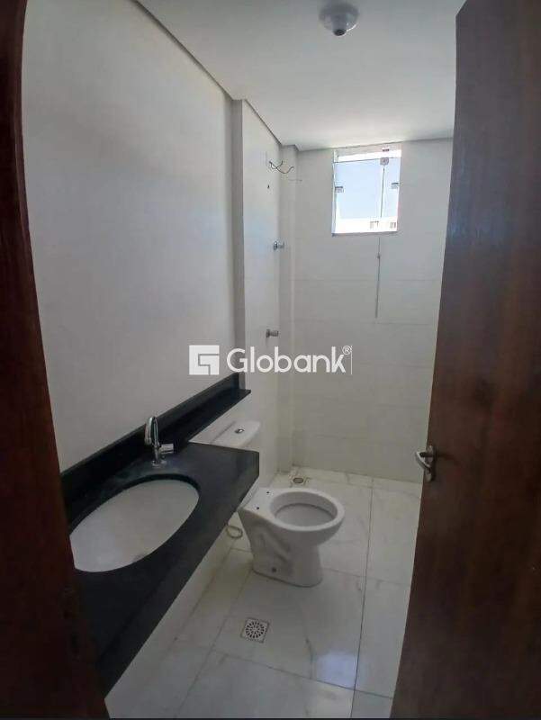 Apartamento 3 quartos à venda Universitário 85m² Montes Claros MG: