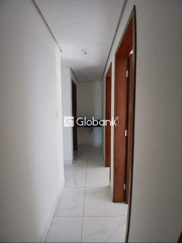 Apartamento 3 quartos à venda Universitário 85m² Montes Claros MG: 