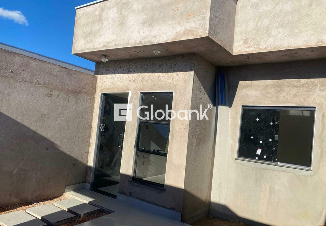 Casa 2 quartos à venda Loteamento Vila Aliança 45m² Montes Claros MG: