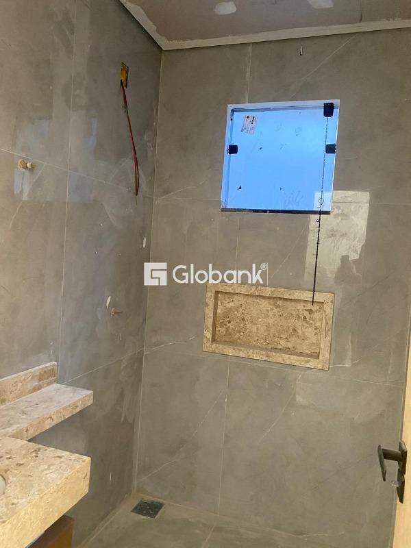 Casa 2 quartos à venda Loteamento Vila Aliança 45m² Montes Claros MG: