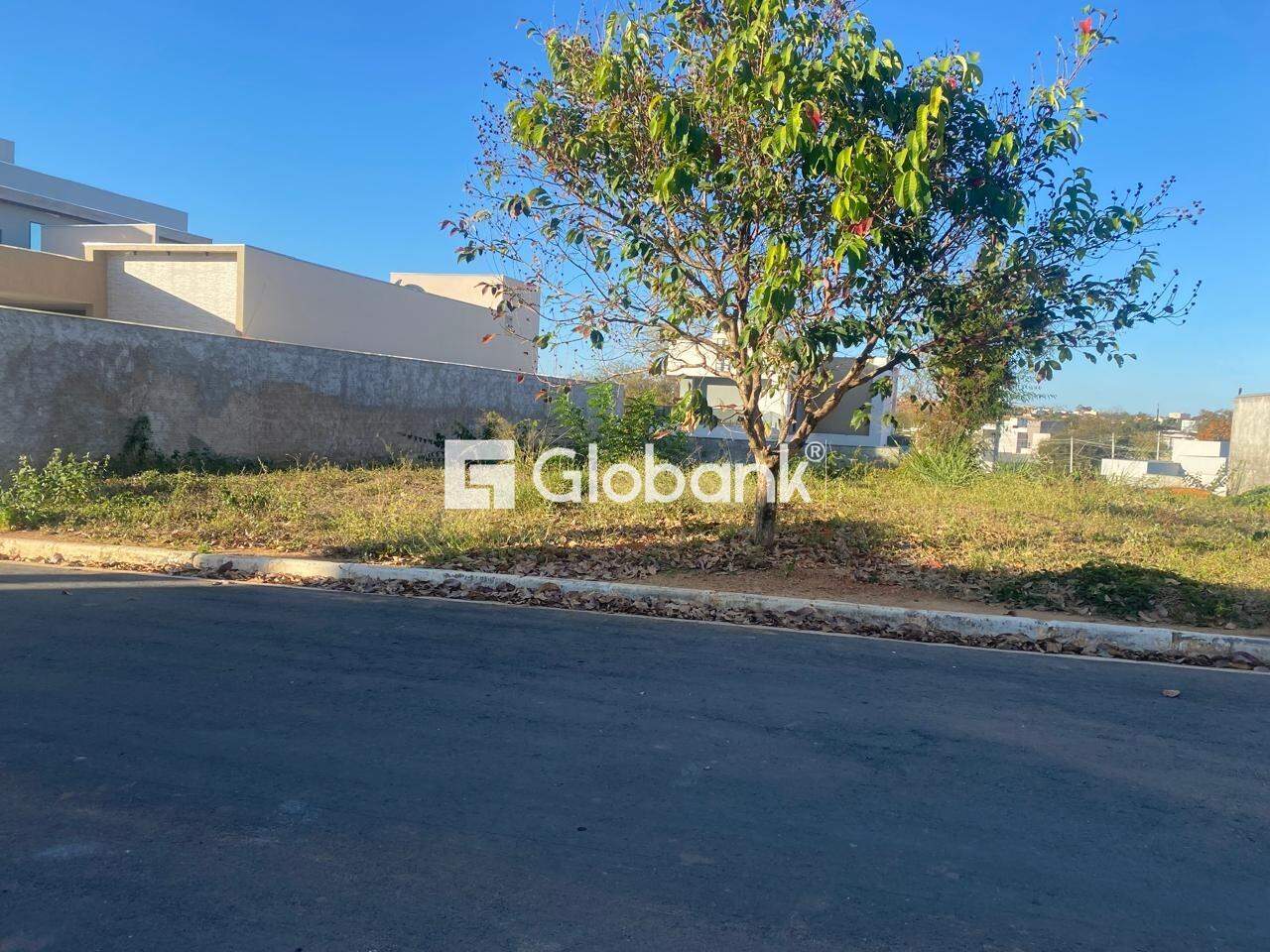 Terreno à venda Condomínio Pampulha Tênnis Residence 360m² Montes Claros MG: 