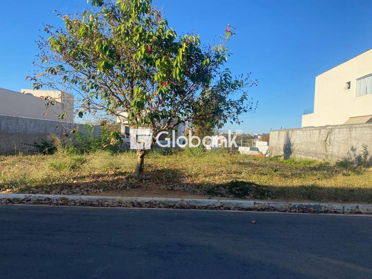 Terreno à venda Condomínio Pampulha Tênnis Residence 360m² Montes Claros MG: 