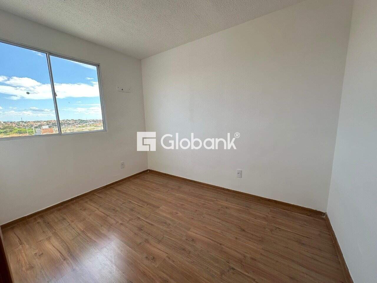 Apartamento 2 quartos para aluguel Residencial Sul Ipês 45m² Montes Claros MG: Quarto
