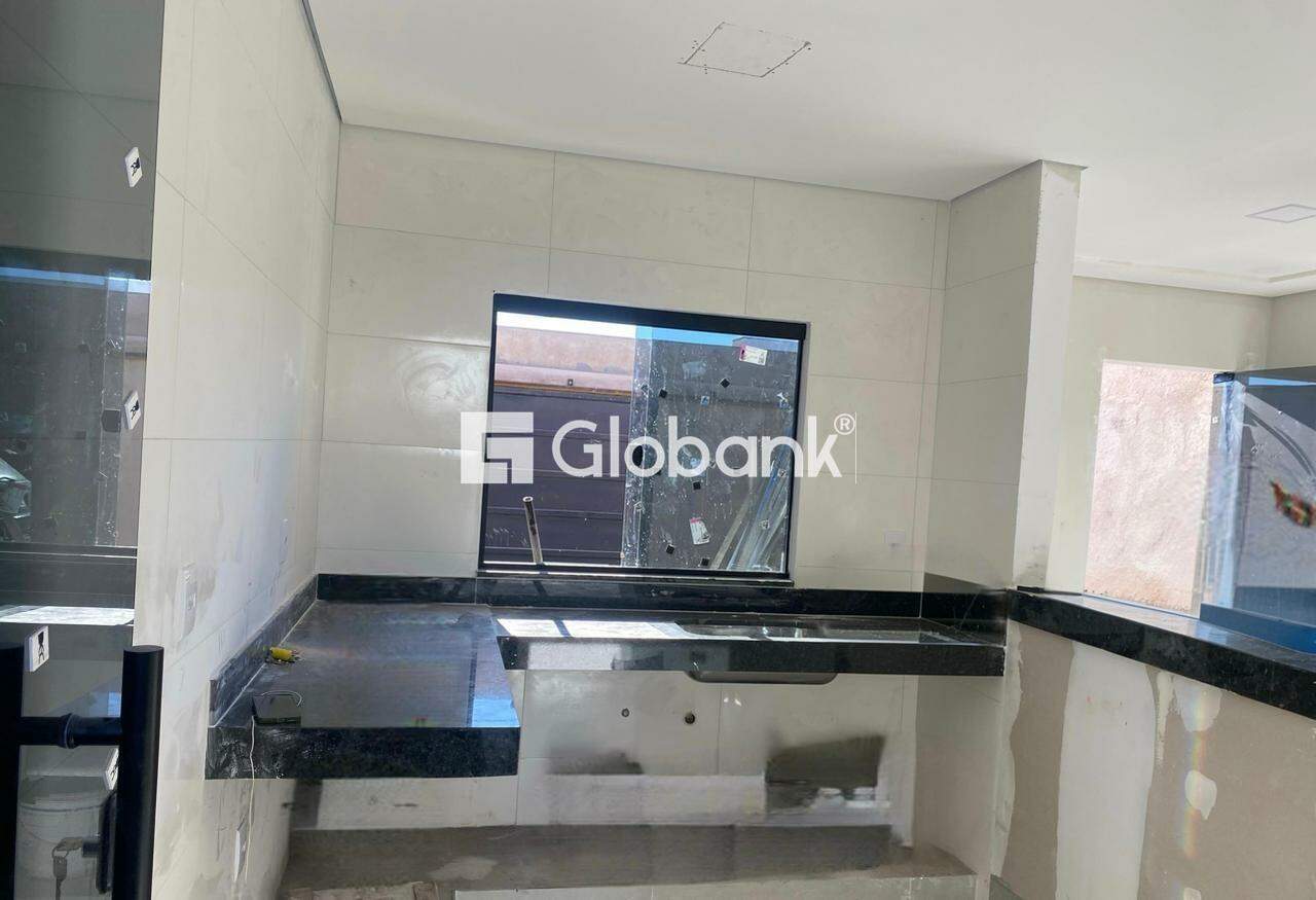 Casa 2 quartos à venda Loteamento Vila Aliança 45m² Montes Claros MG: