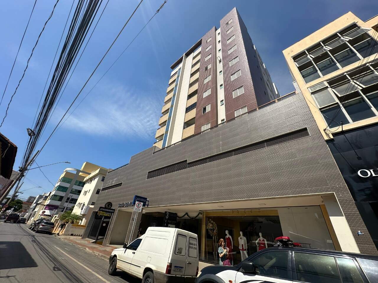 Apartamento 2 quartos para aluguel Centro 65m² Montes Claros MG: Fachada