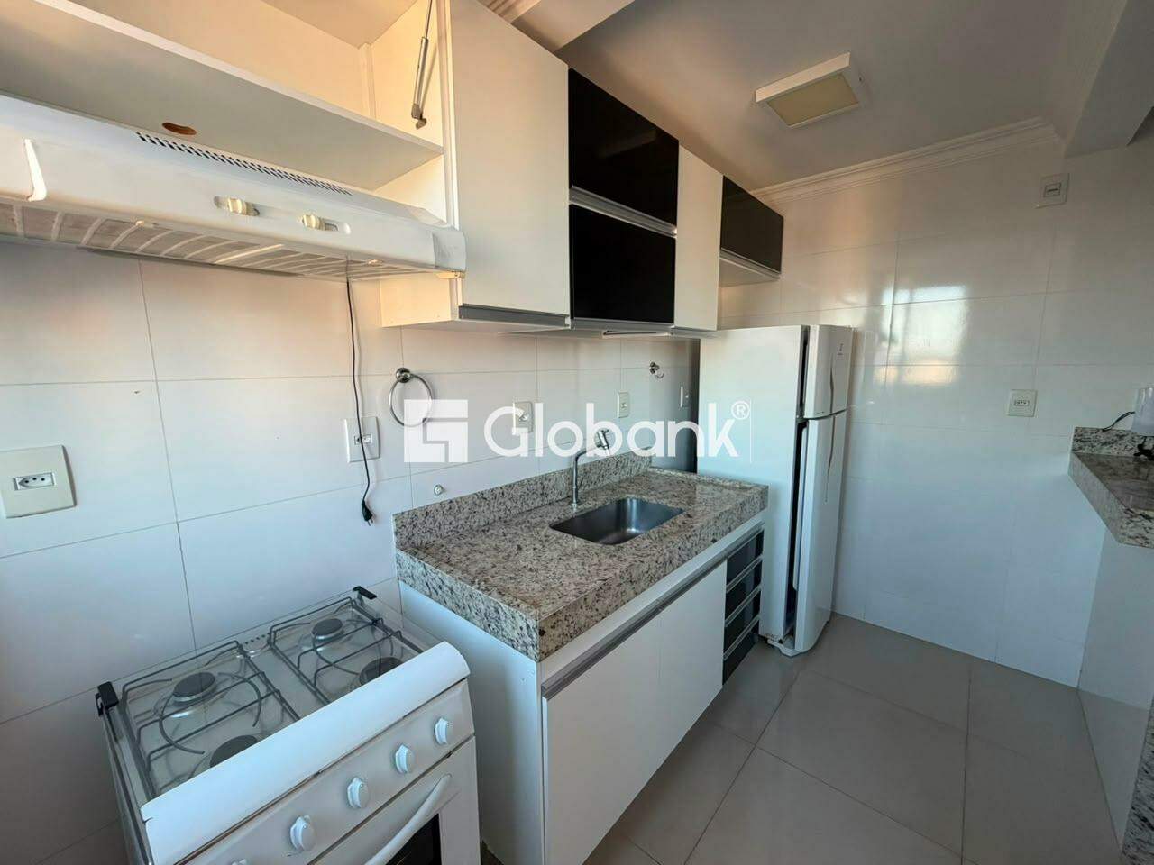 Apartamento 2 quartos para aluguel Centro 65m² Montes Claros MG: 