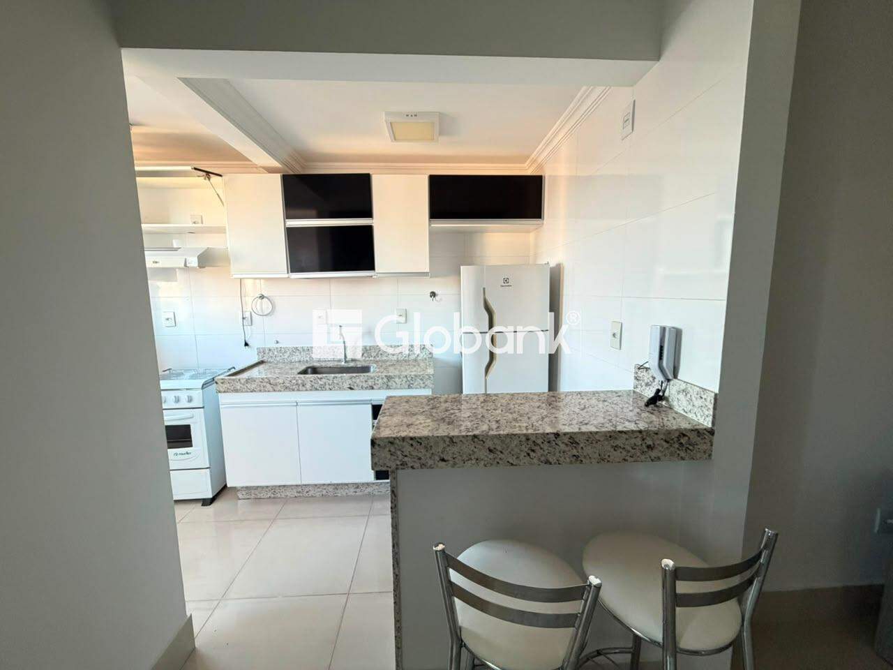 Apartamento 2 quartos para aluguel Centro 65m² Montes Claros MG: 