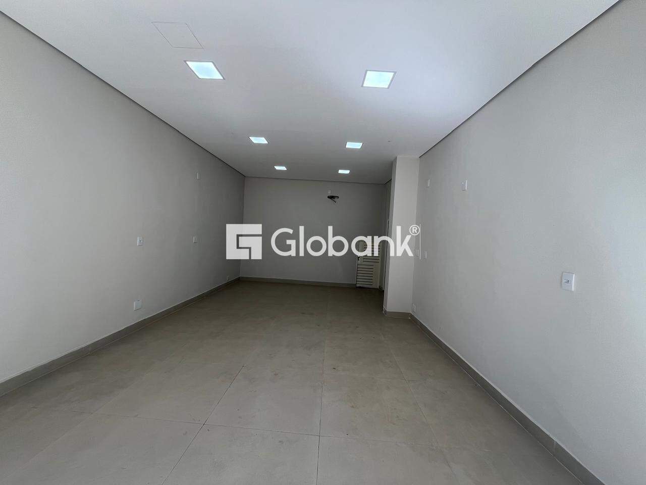 Ponto comercial para aluguel Centro 44m² Montes Claros MG: