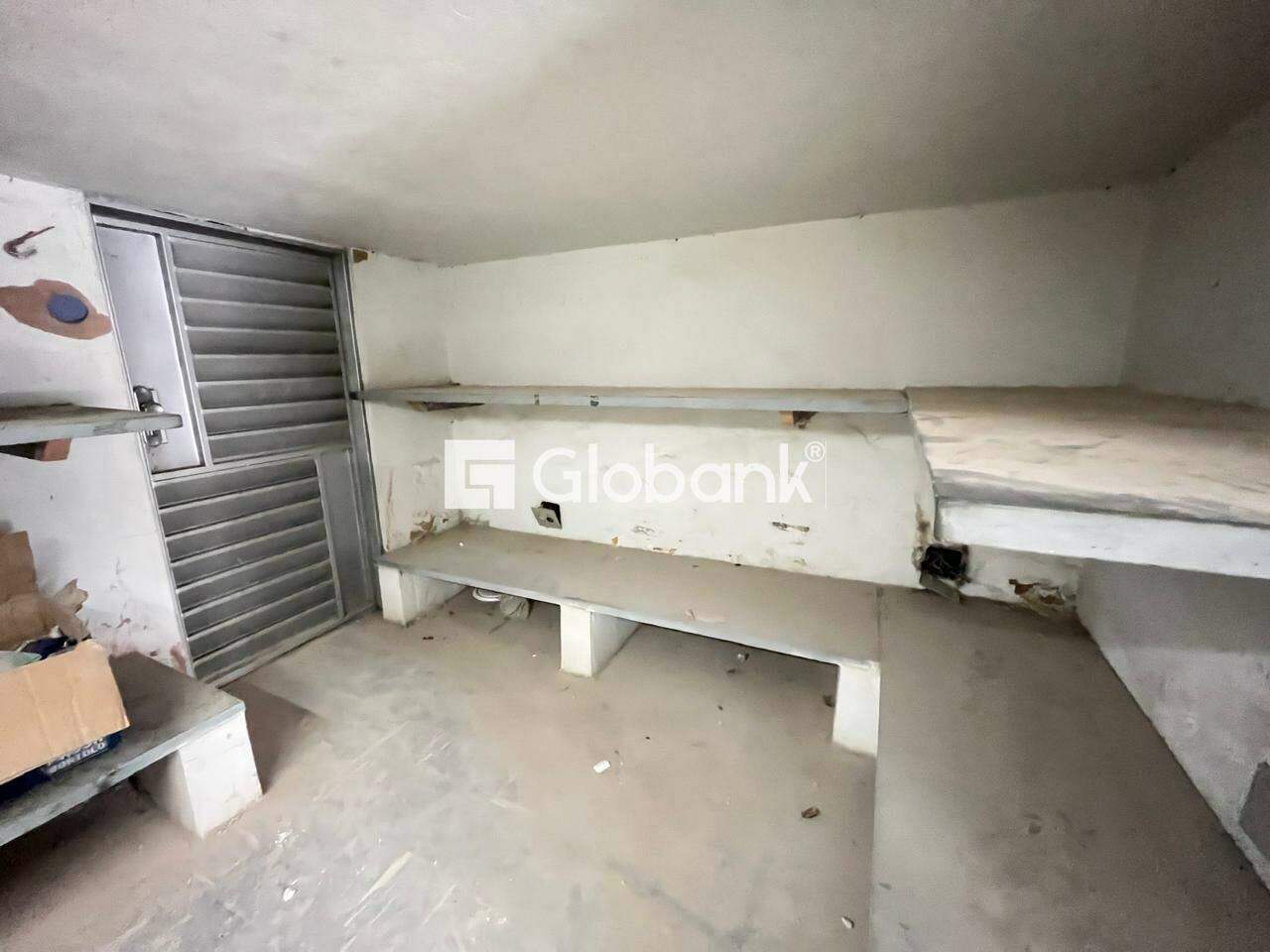 Ponto comercial para aluguel Centro 44m² Montes Claros MG: