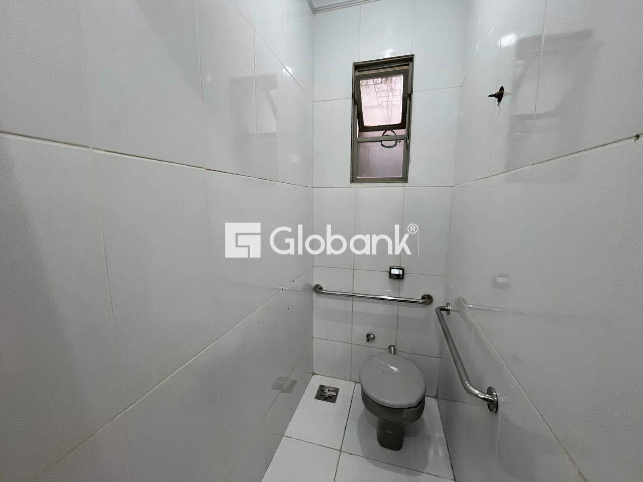 Ponto comercial para aluguel Centro 63m² Montes Claros MG: 