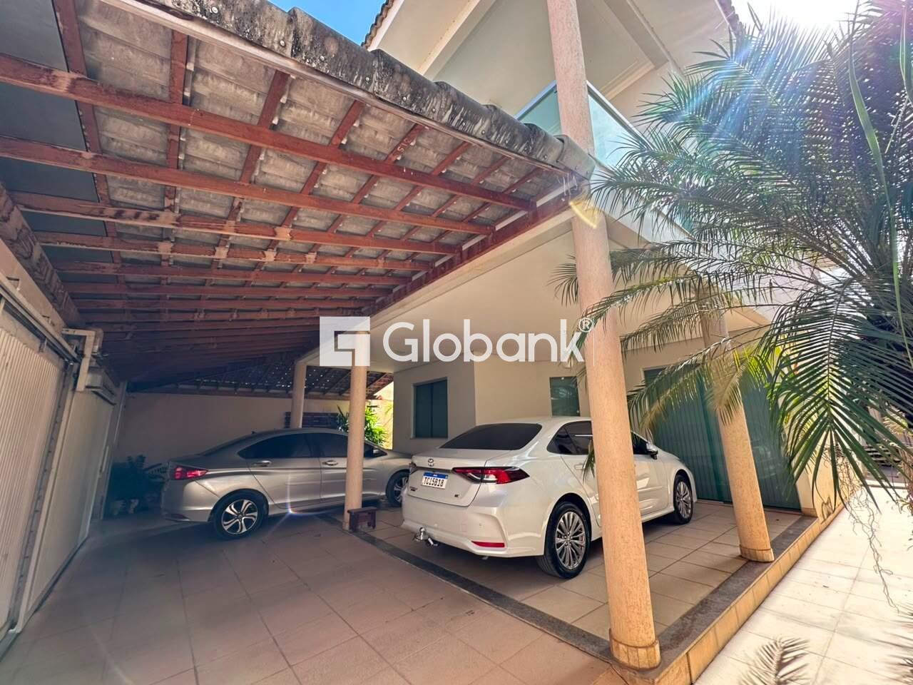 Casa 3 quartos à venda Canelas 180m² Montes Claros MG: