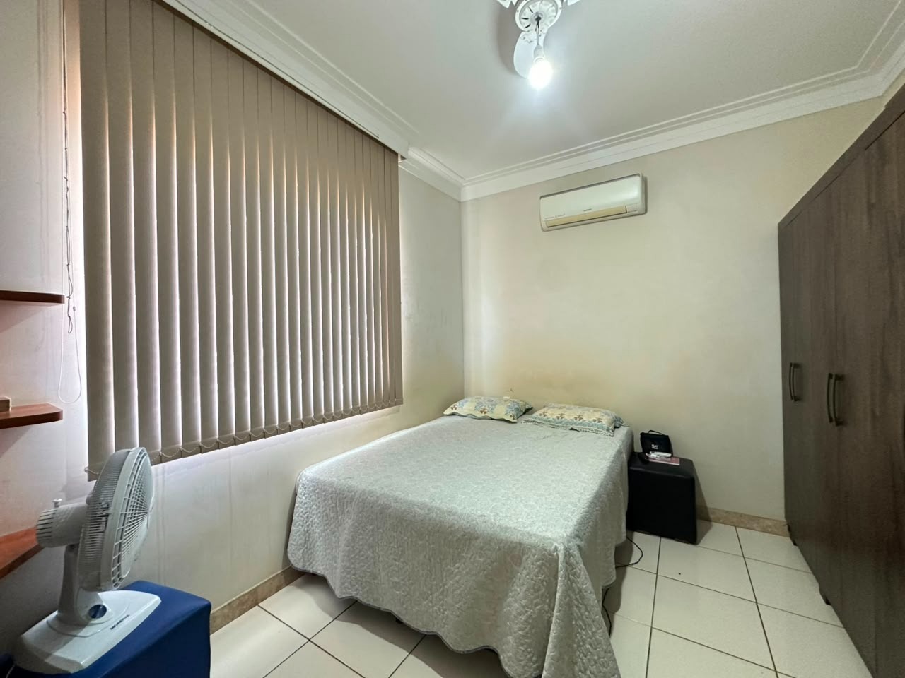 Casa 3 quartos à venda Canelas 180m² Montes Claros MG: