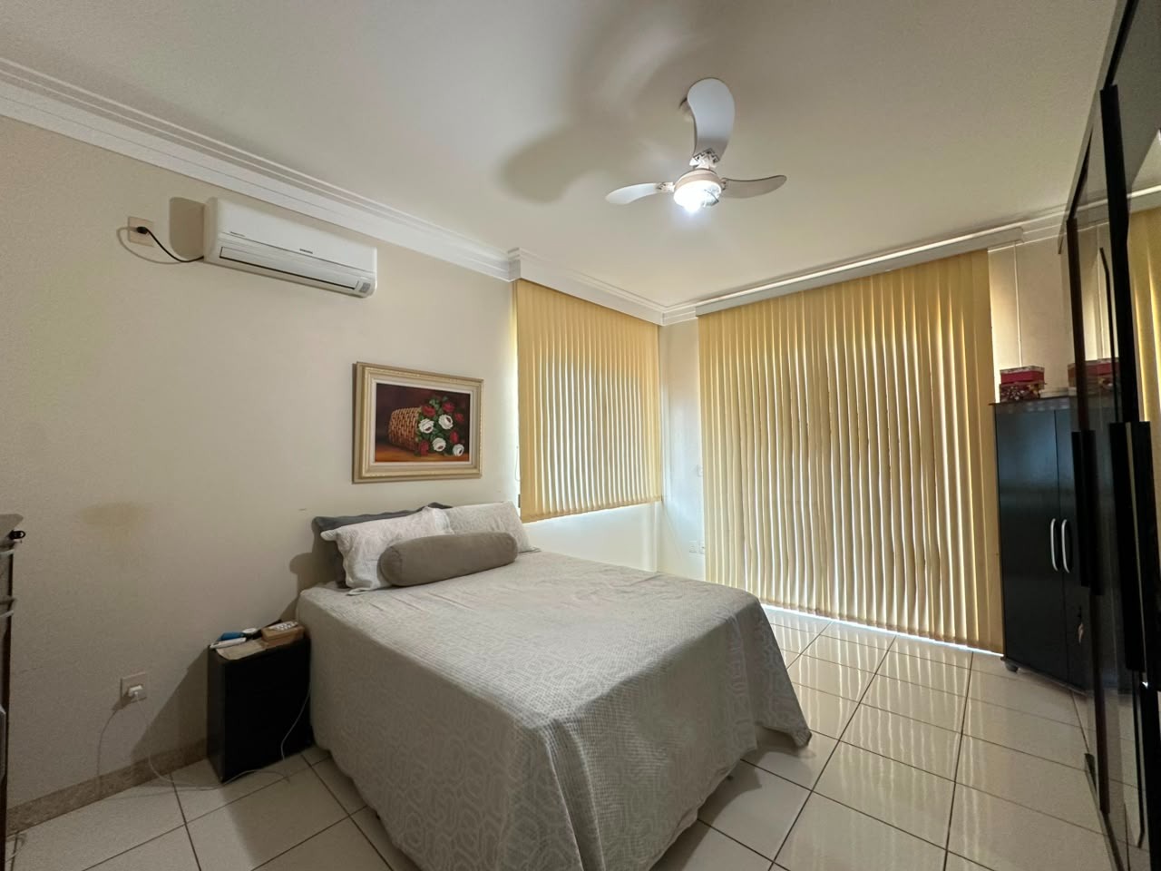 Casa 3 quartos à venda Canelas 180m² Montes Claros MG: