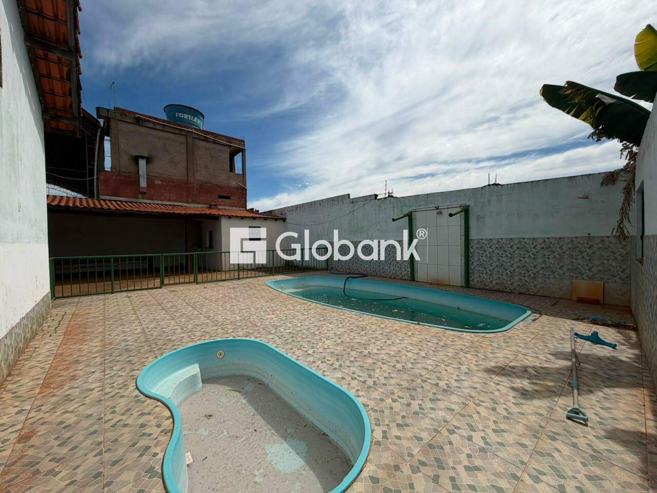 Casa 5 quartos para aluguel Independência 130m² Montes Claros MG: