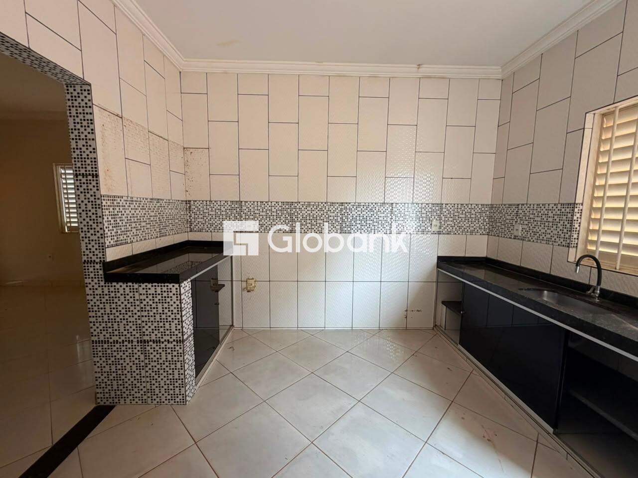 Casa 5 quartos para aluguel Independência 130m² Montes Claros MG: