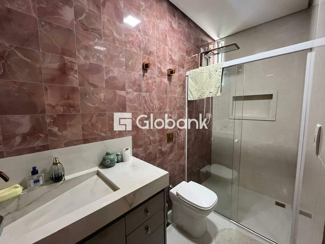 Casa 8 quartos à venda São José 385m² Montes Claros MG: 
