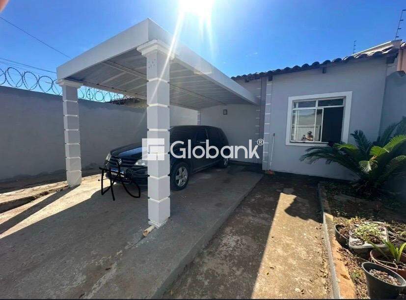 Casa 2 quartos à venda Loteamento Novo Jaraguá 150m² Montes Claros MG: 