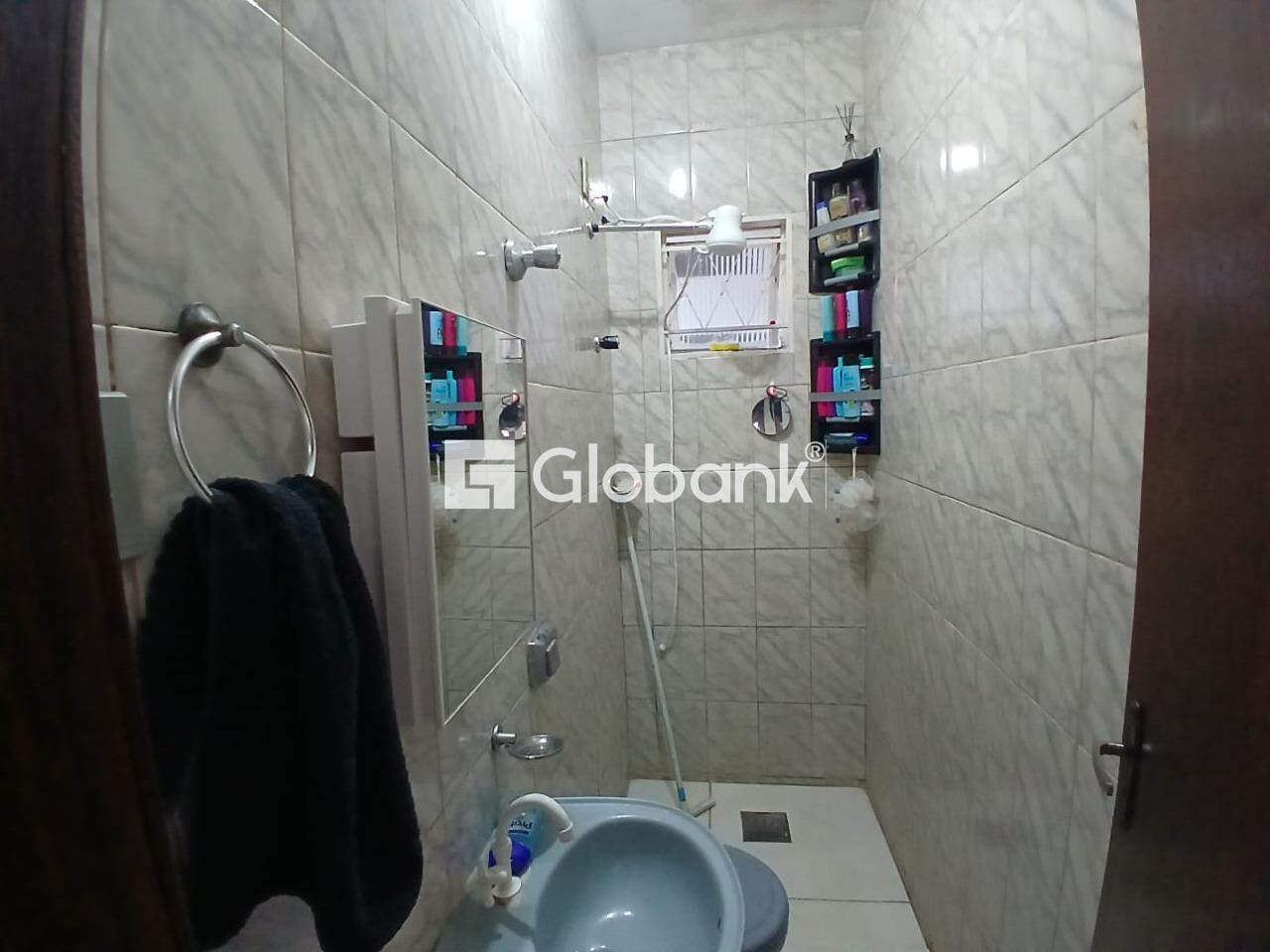 Casa 5 quartos à venda Santa Rita II 250m² Montes Claros MG: