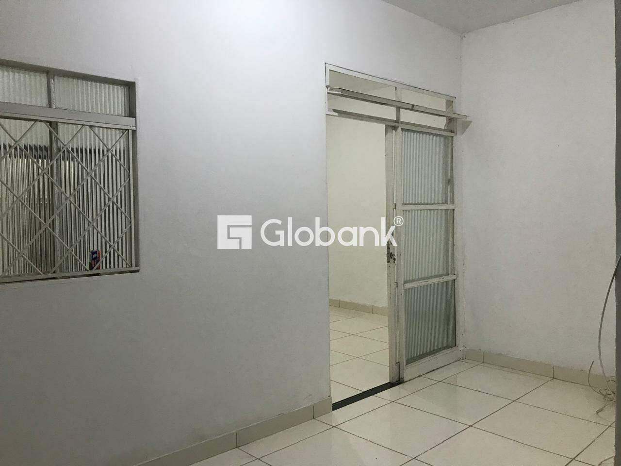 Casa 5 quartos à venda Santa Rita II 250m² Montes Claros MG:
