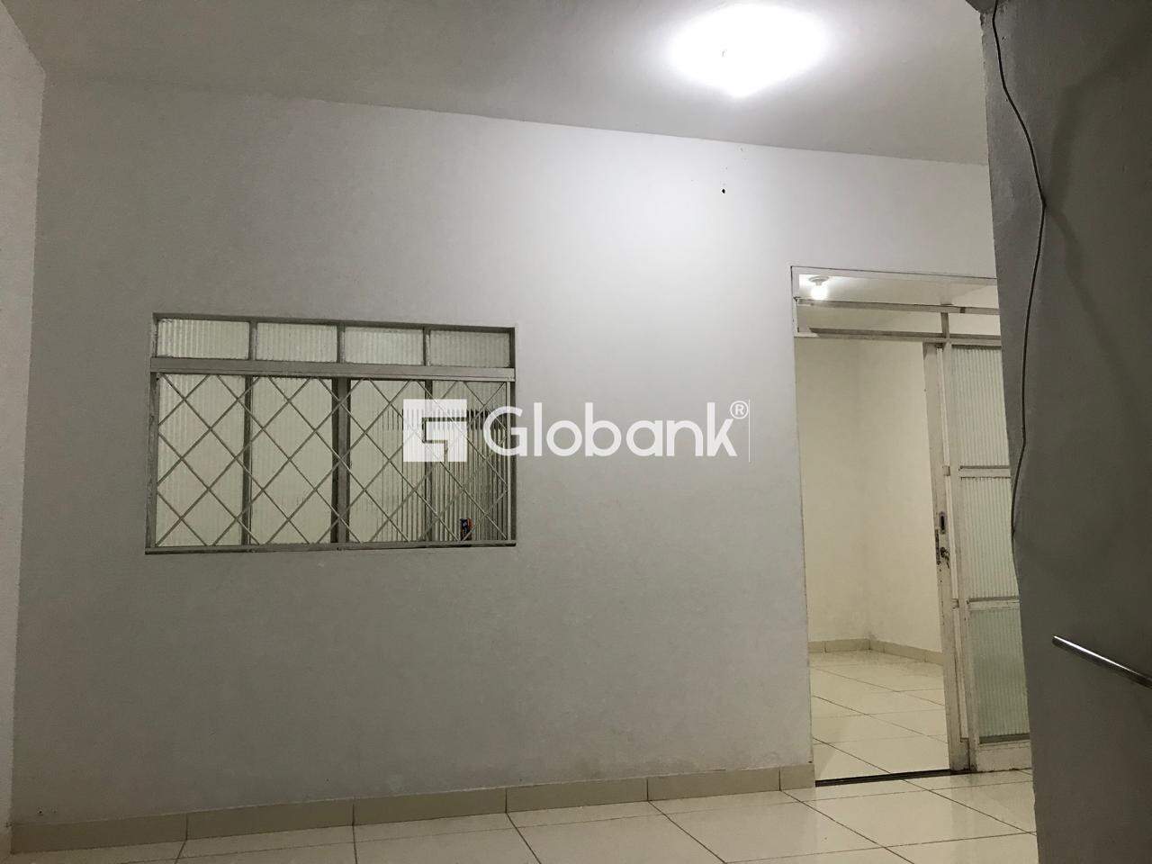Casa 5 quartos à venda Santa Rita II 250m² Montes Claros MG:
